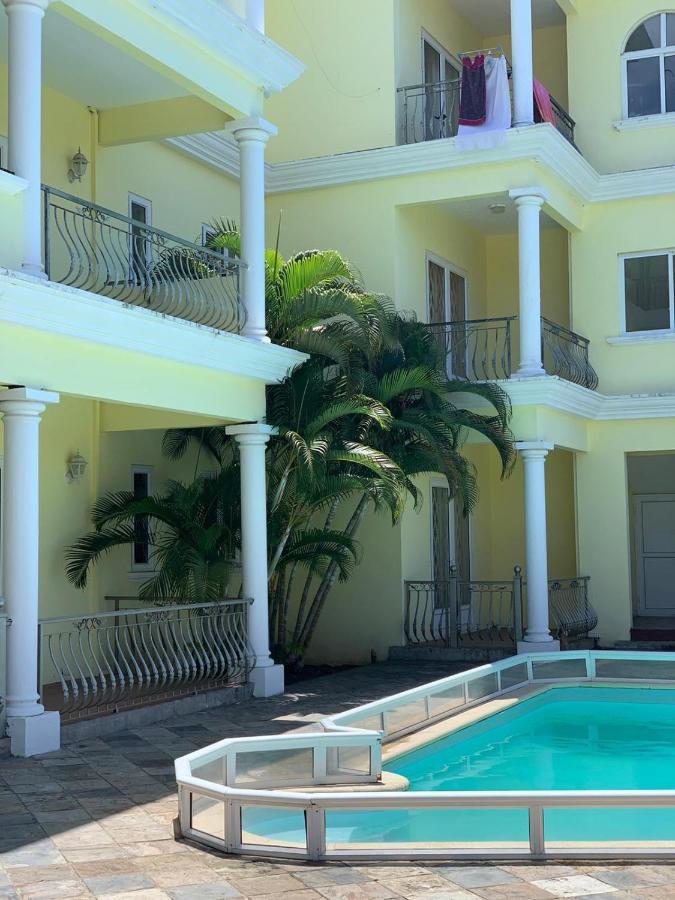 Summersun Residence Гранд Байе Екстериор снимка